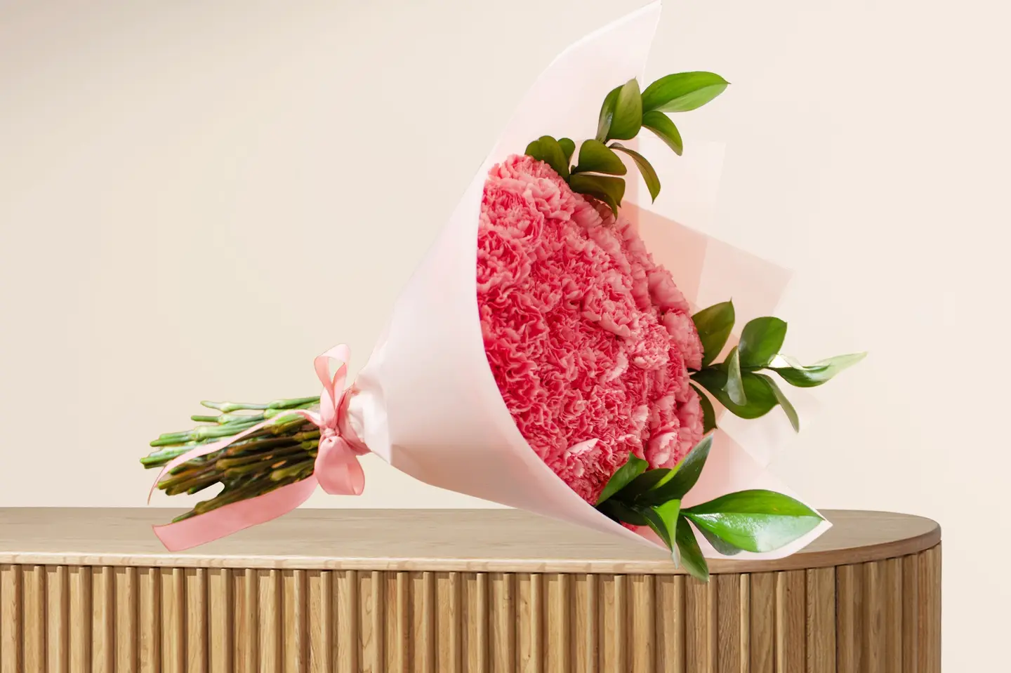 باقة الكورنيشن الوردي