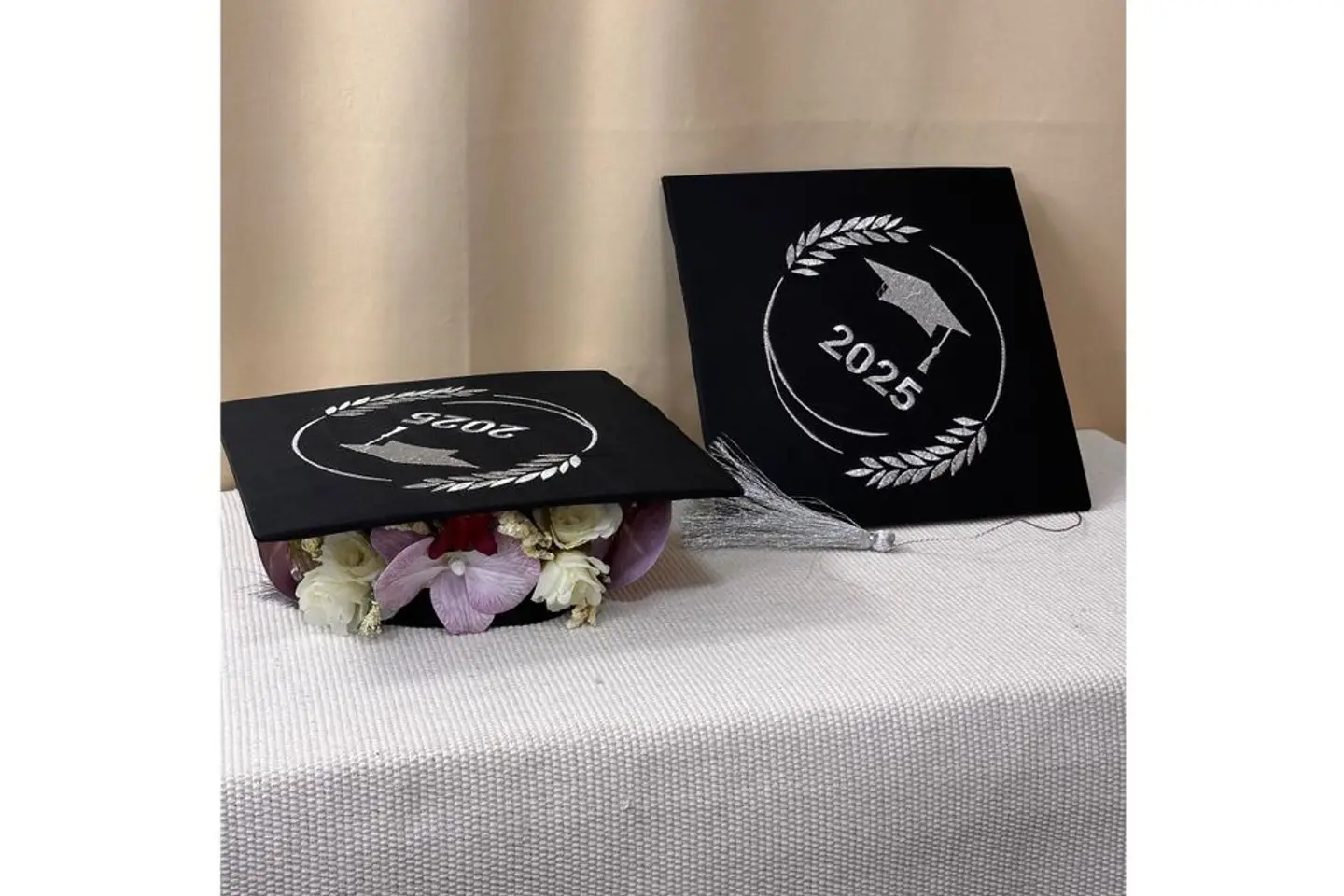 قبوع التخرج ١