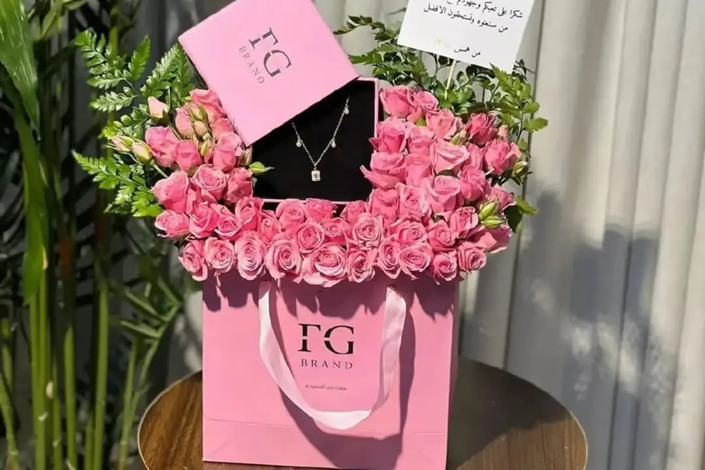 ورد بينك وسلسال فضه