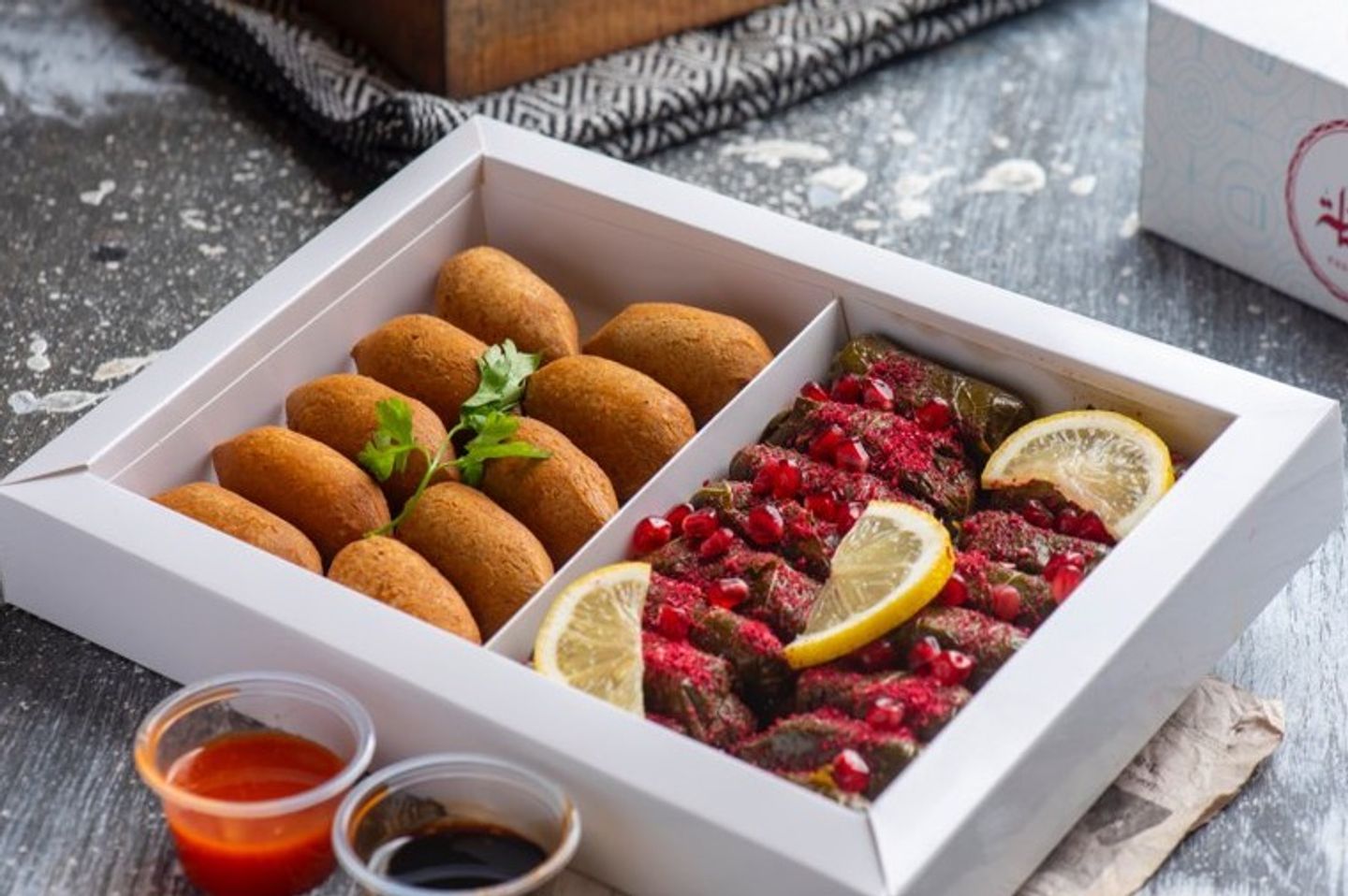 10 Stuffed Grape Leaves 10 Kebbeh