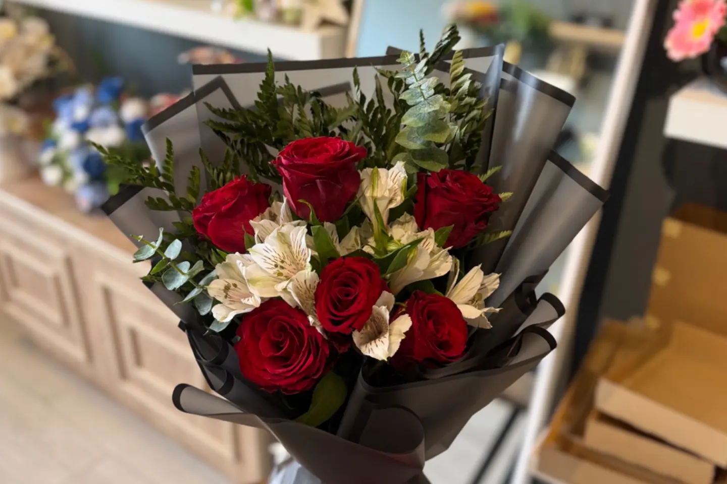Bouquet Juri And Astomria