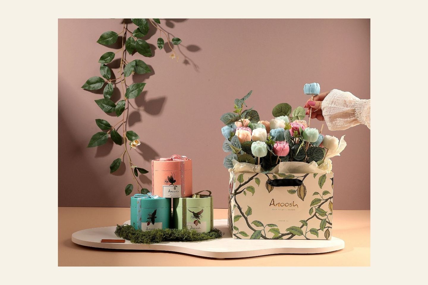 Wax Rose Oasis With Anoush Chocolate