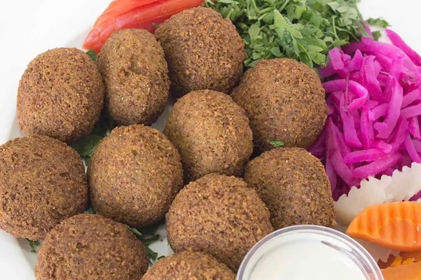طبق فلافل شامي