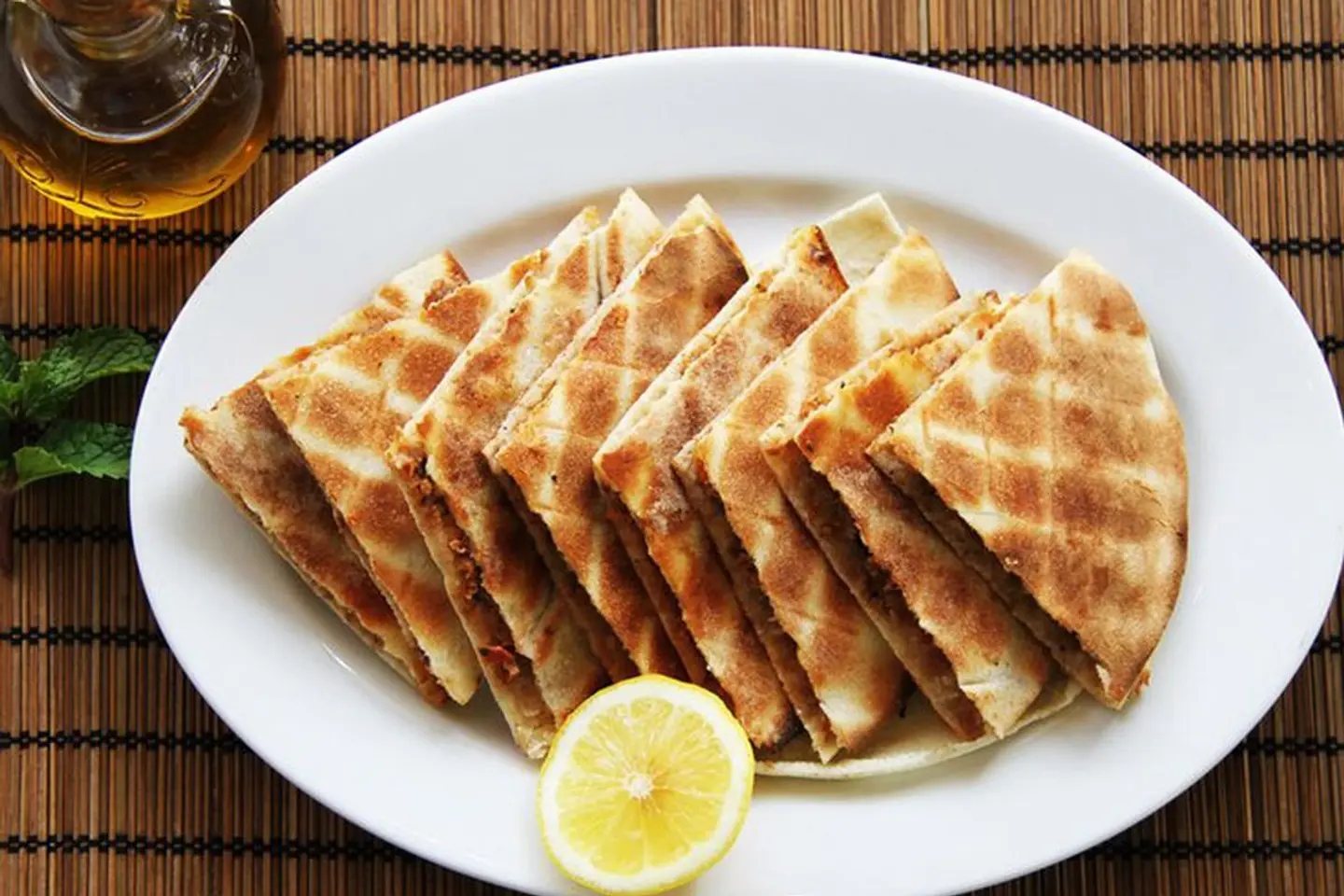 عرايس لحم