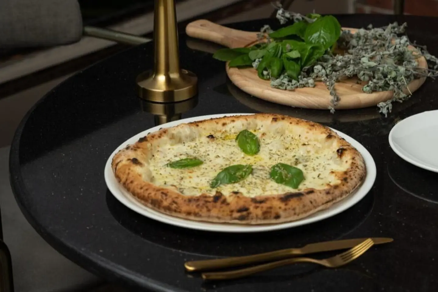 Quattro Formaggi Pizza Four Cheese