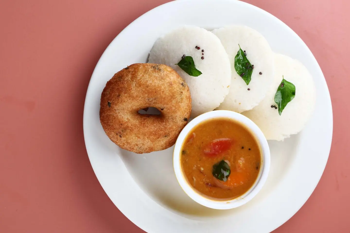 إيدلي فادا سامبار