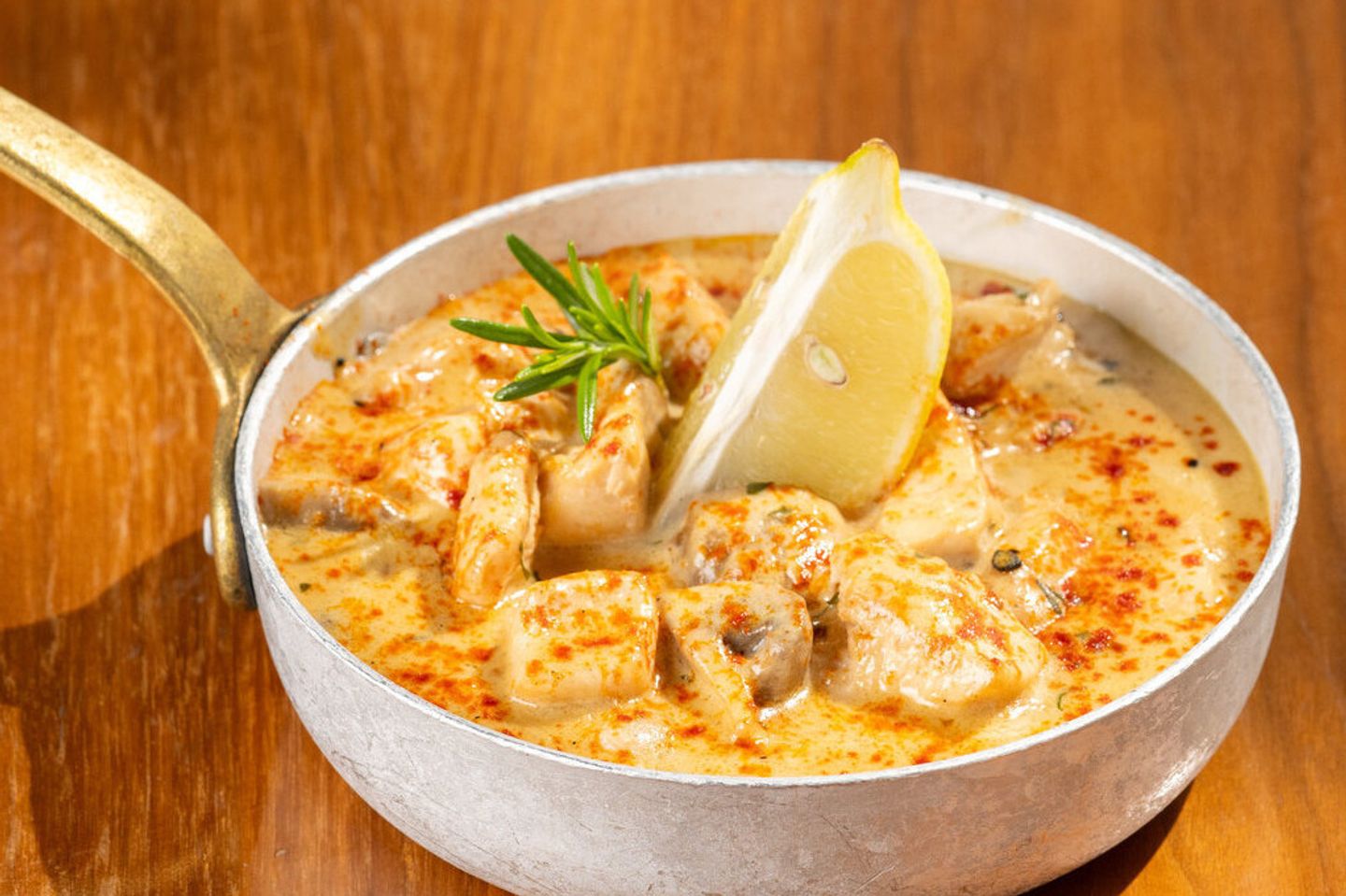 دجاج باليمون و الذبدة