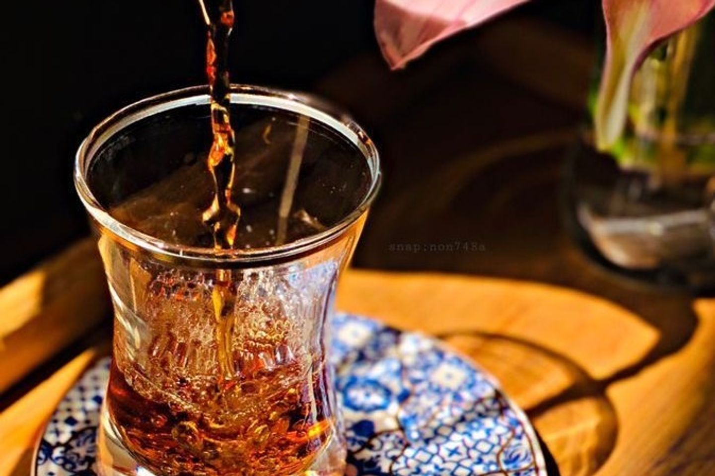 ترمس شاي أحمر