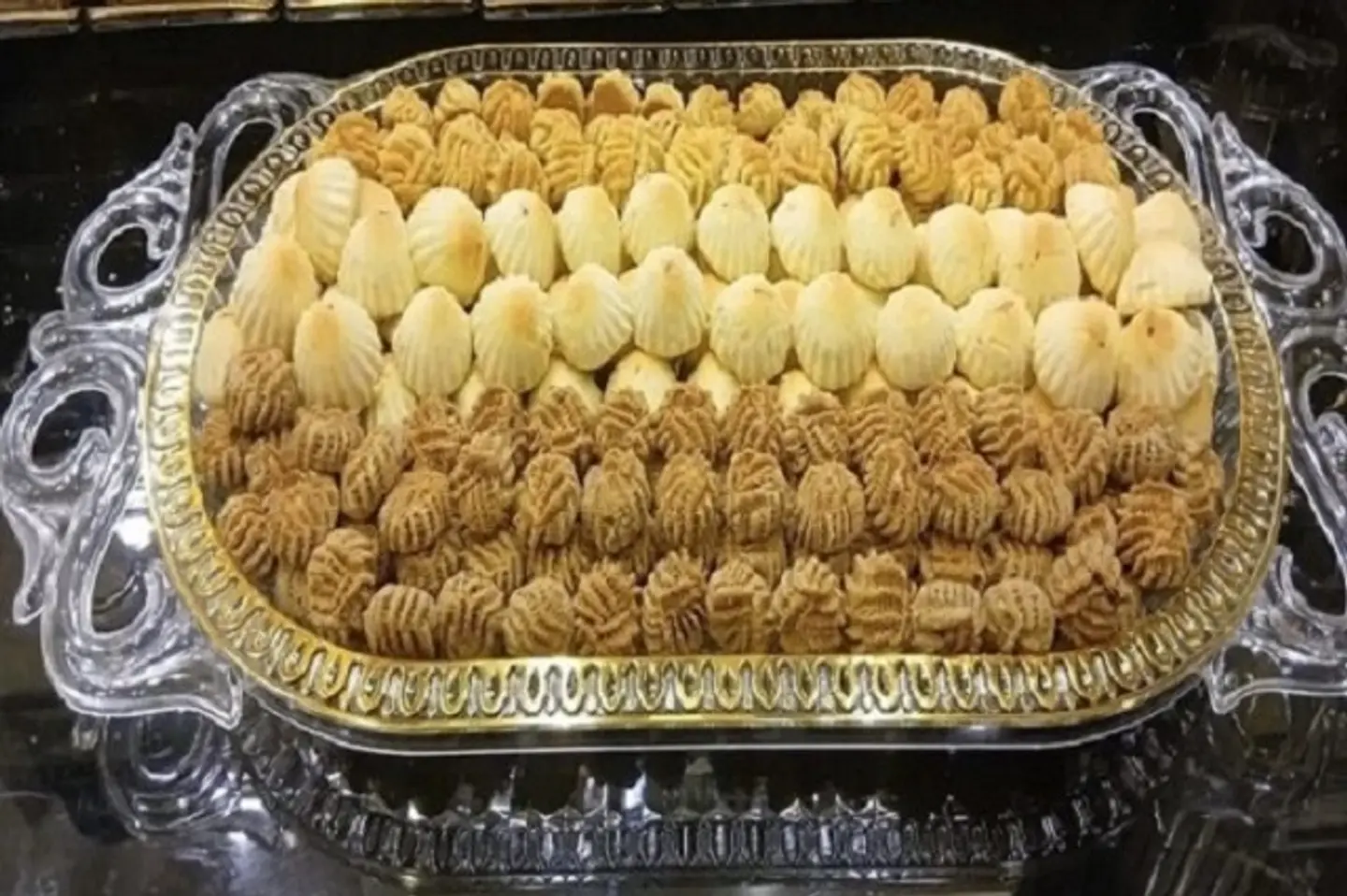 صحن معمول مشكل صحن وسط