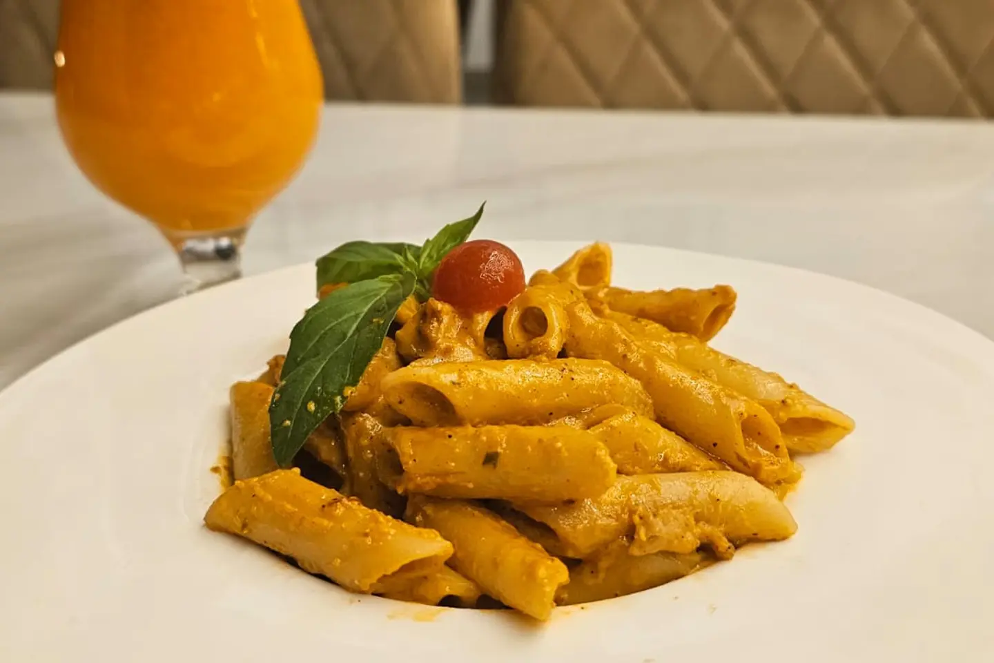 Pink Sauce Pasta With Chicken