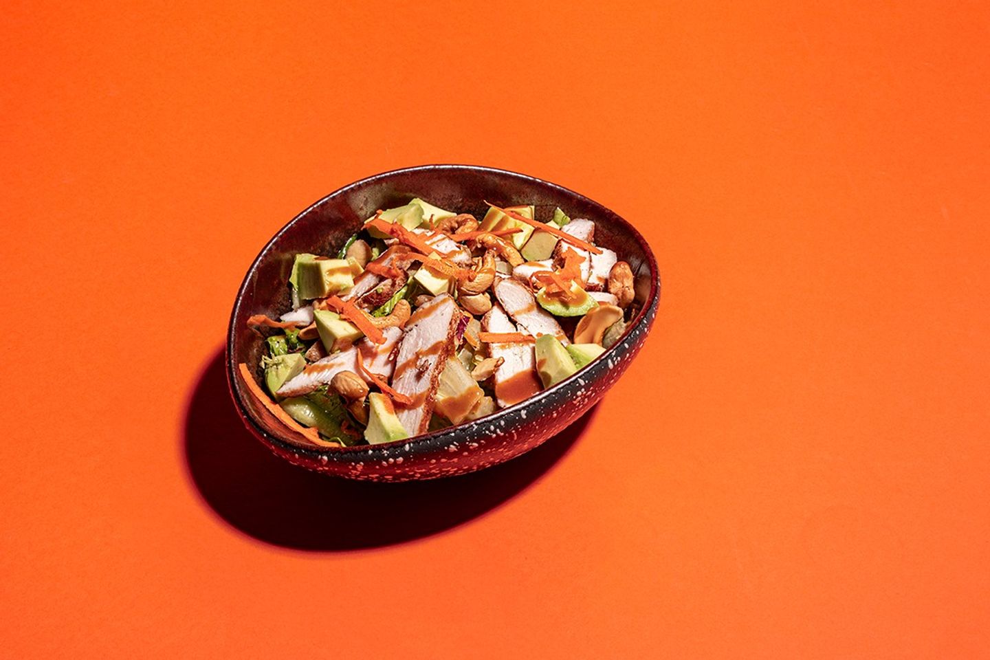 Thai Avo Peanuts Salad