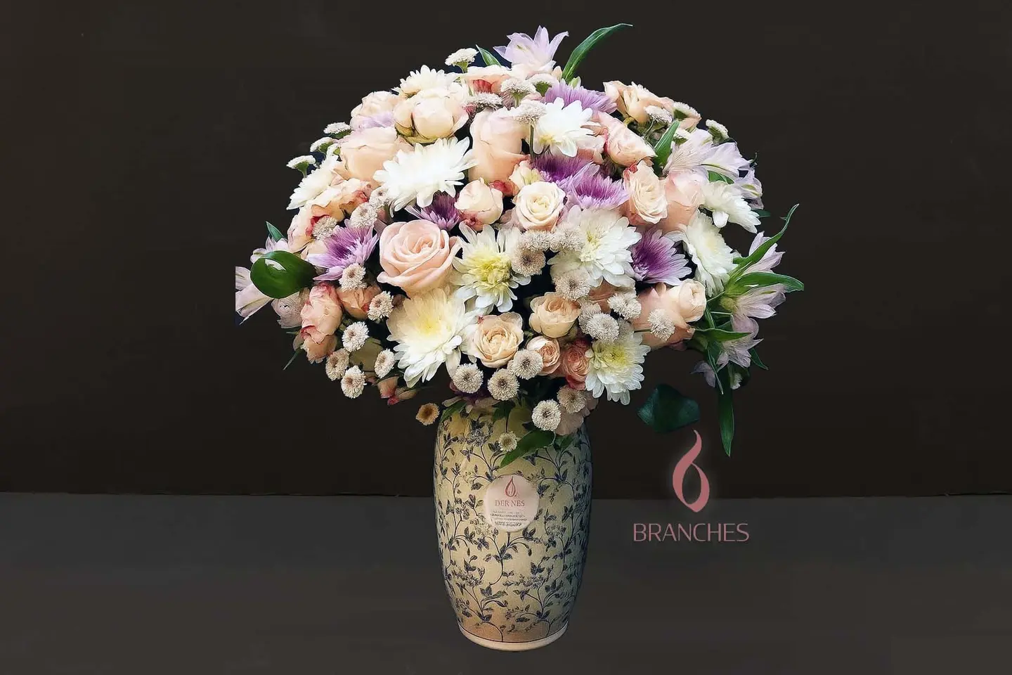 ١٤٤ فازة أغصان الدلال