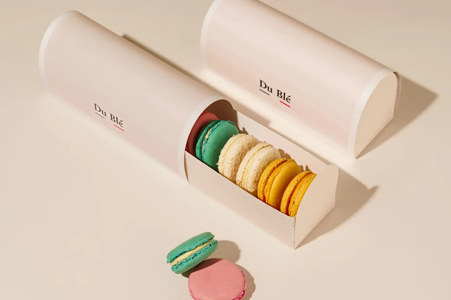 Mixed Macaron Box 8 Pieces