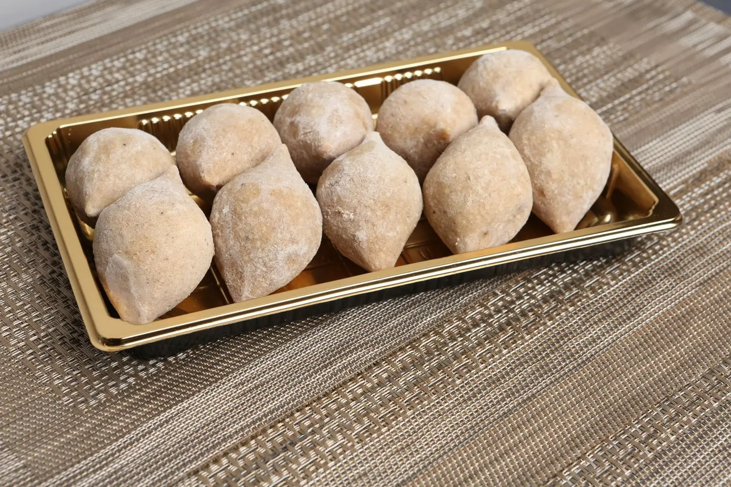 كبه لحم وسط