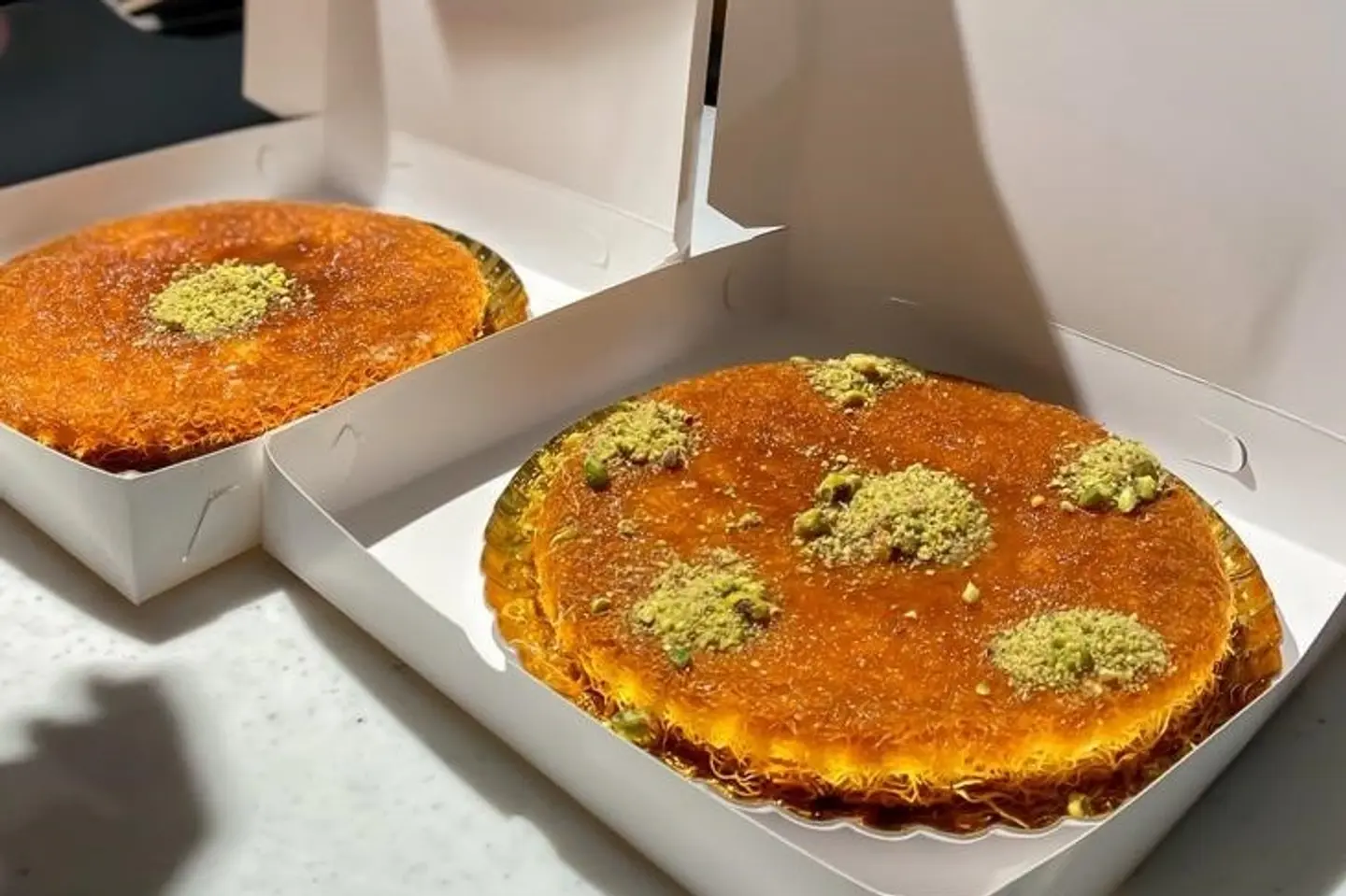 Date With Cream And Cream Combo - Date With Cream And Cream Combo Shellah