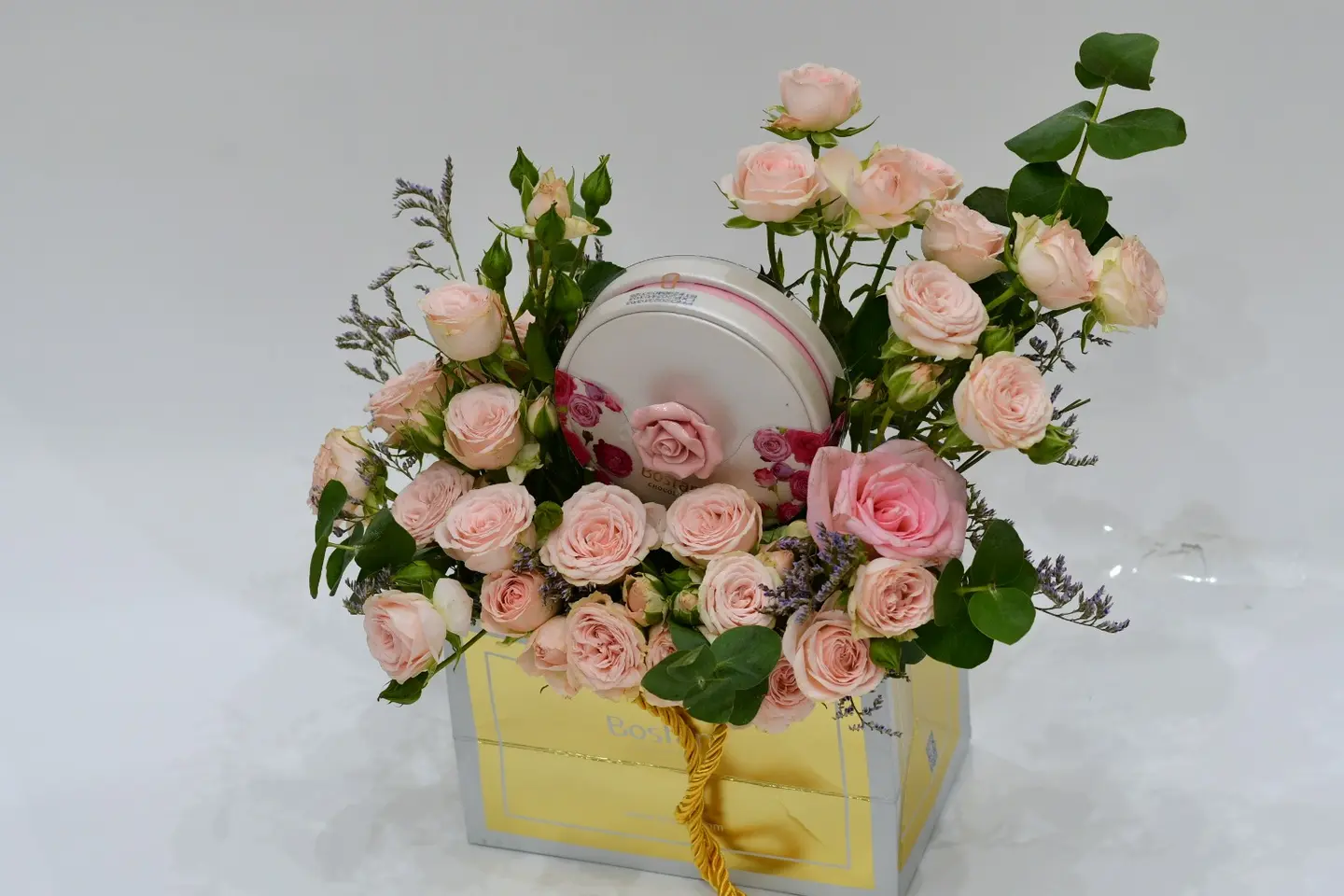 Baby Rose Chocolate Gardener Small Size