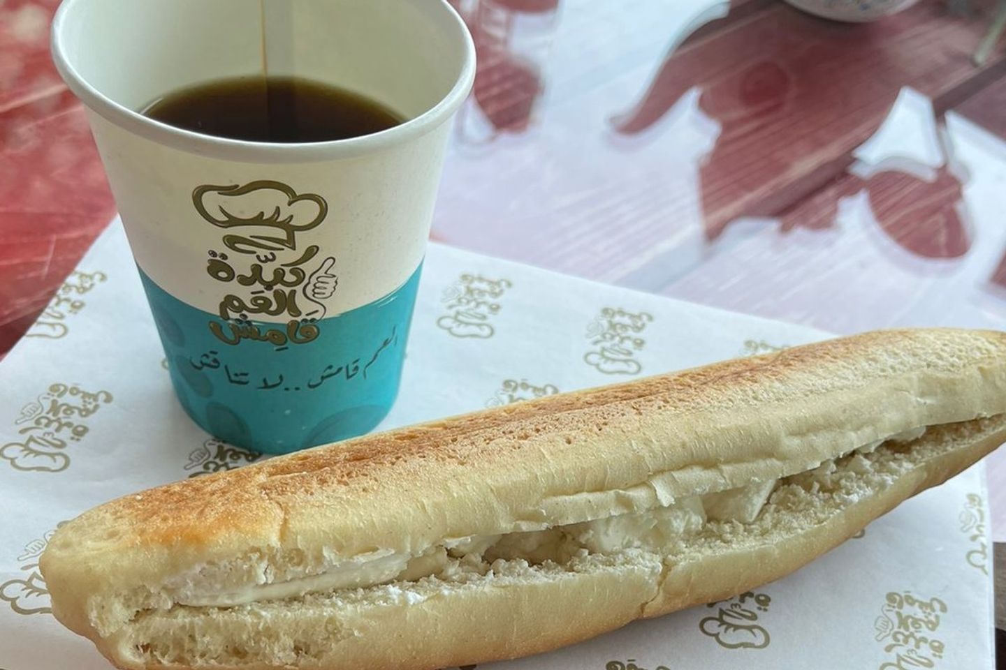 ساندويش جبن شيدر