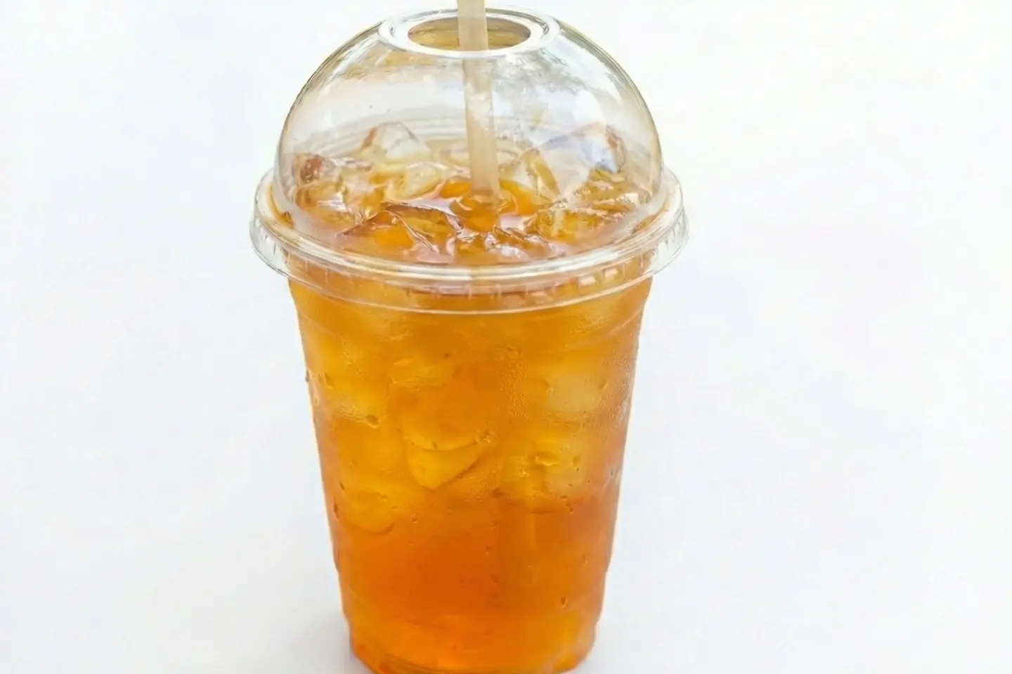 شاي مثلج بالاناناس والخوخ