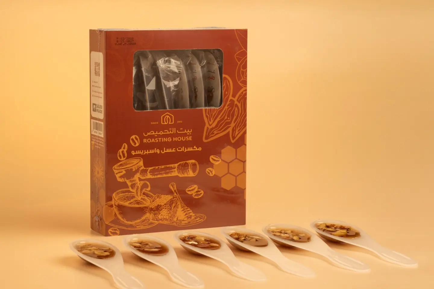 عسل واسبريسو مع مكسرات سته ملاعق