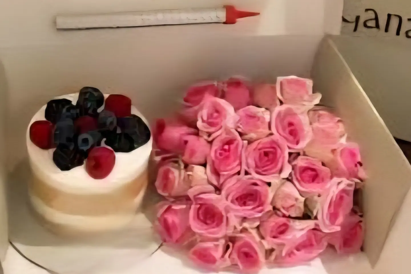 ورد كيك وردي