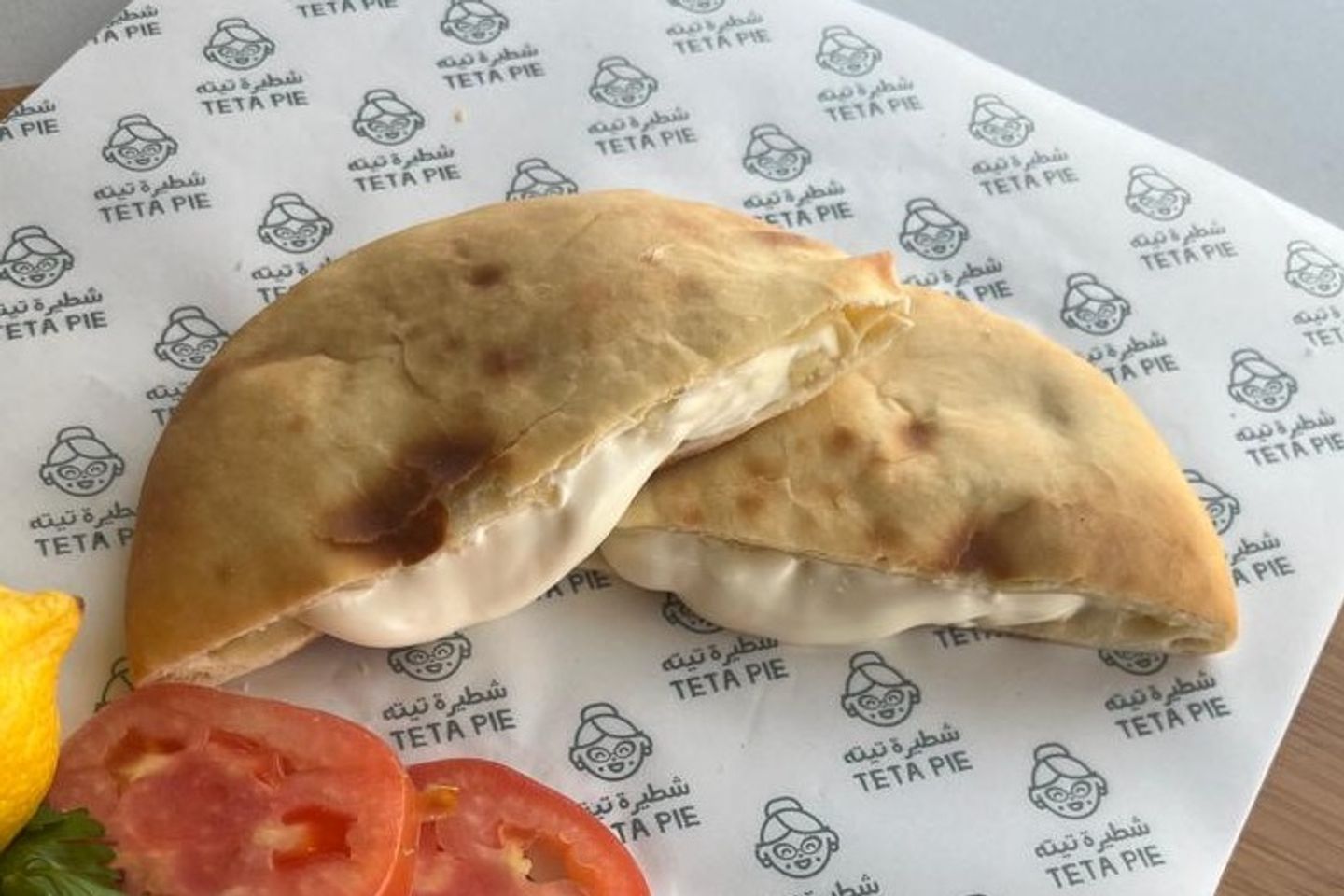 شطيرة جبن سائل