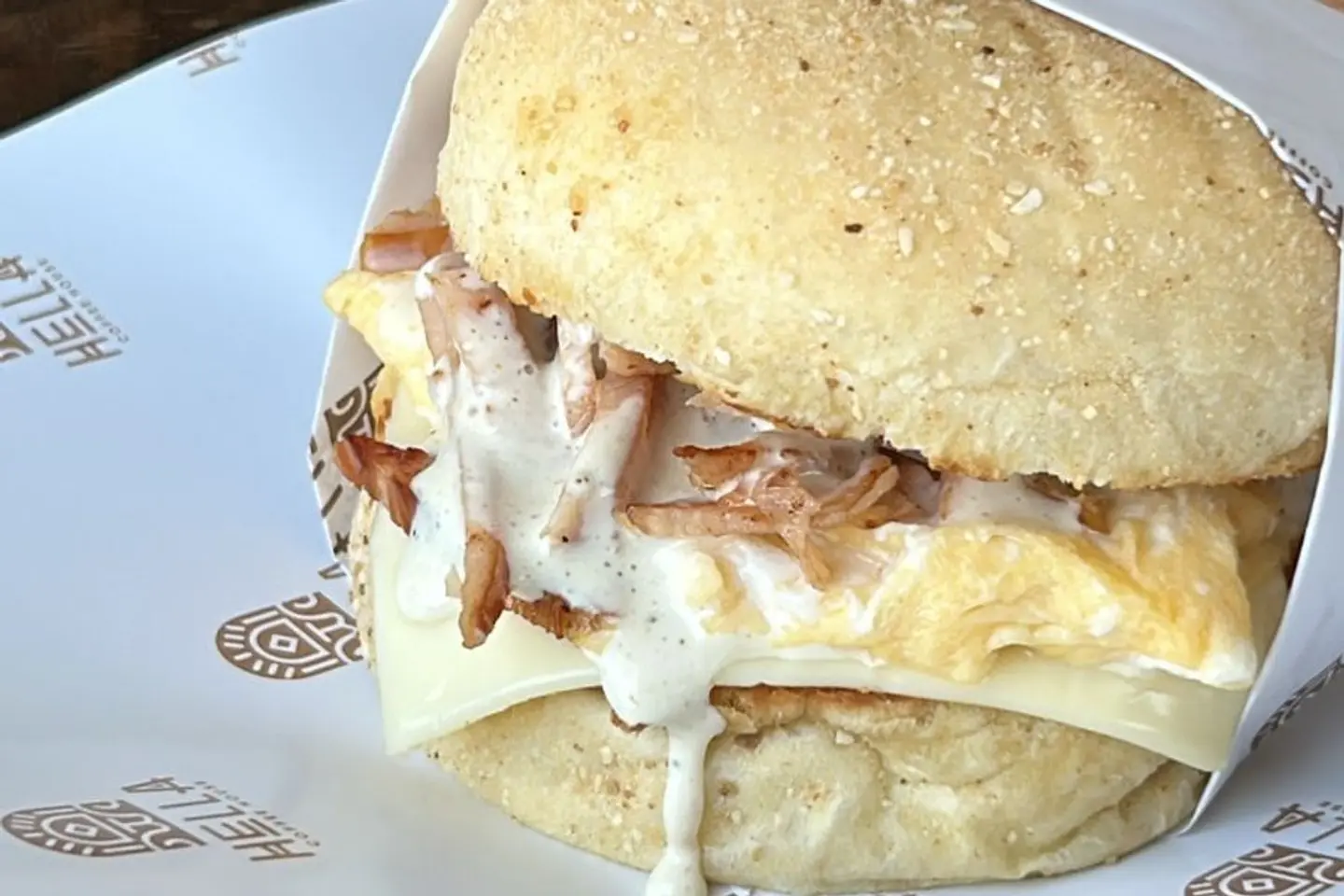 مافن التيركي والبيض