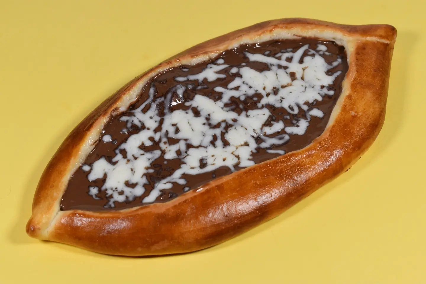 نوتيلا مع الجبنة