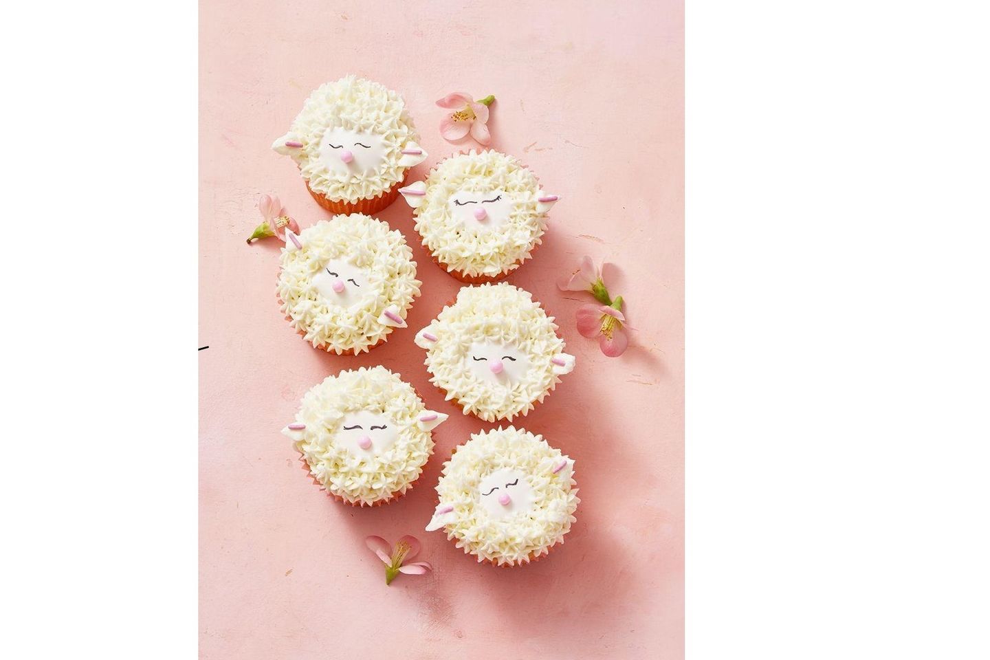 Cup Cake The Sheep Eid Cake