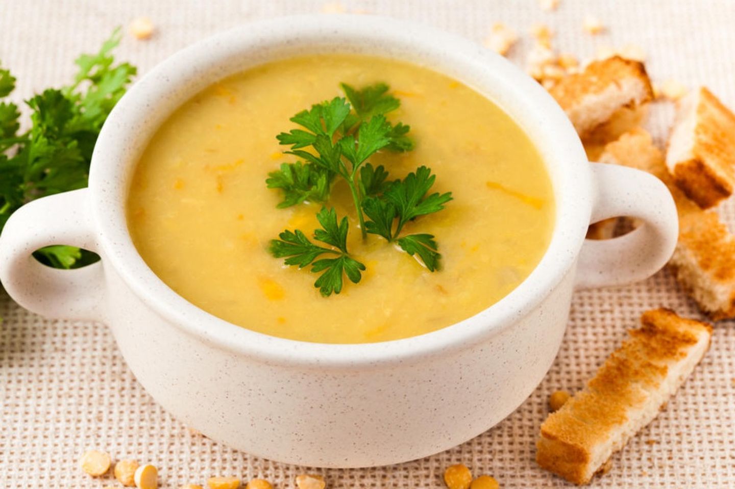 شوربة العدس