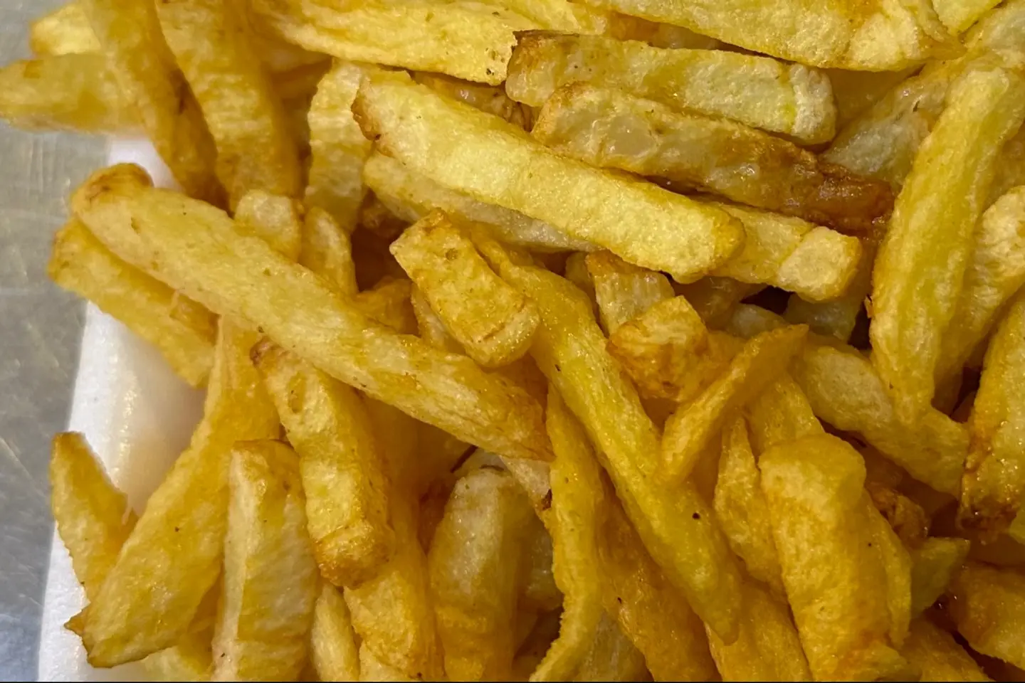 صحن بطاطا وسط