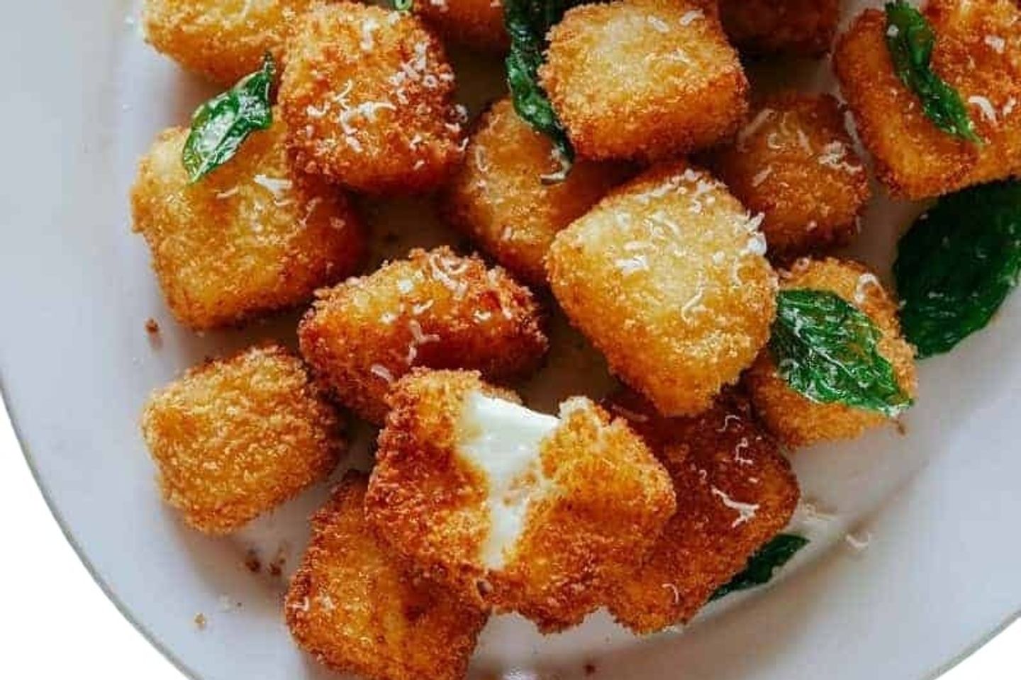 Fried Halloumi Bites