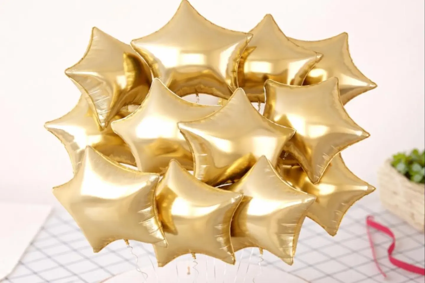 بالون نجمه ذهبيه هيليوم