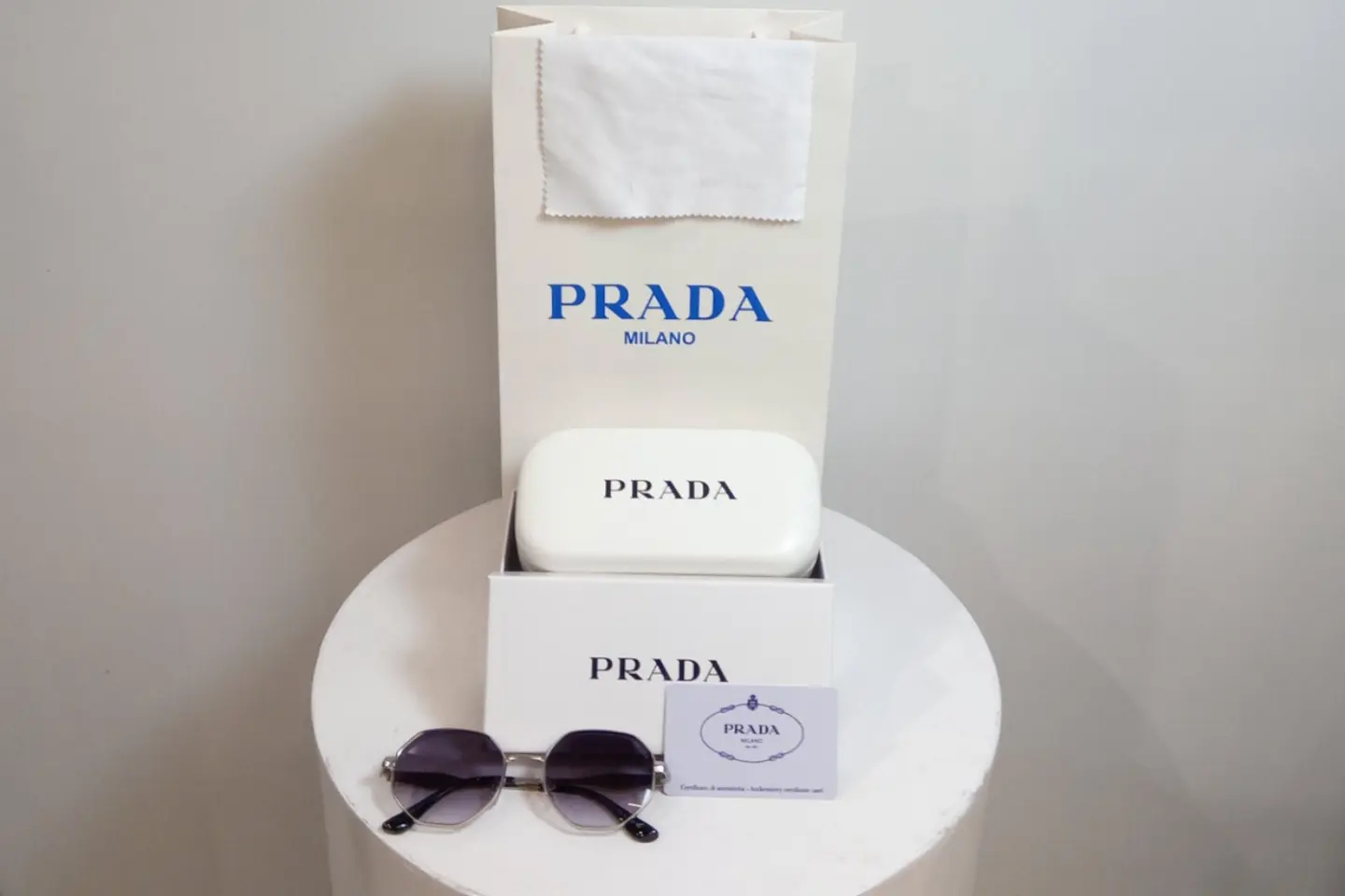 Boy Sunglas Brand Prada Number 6