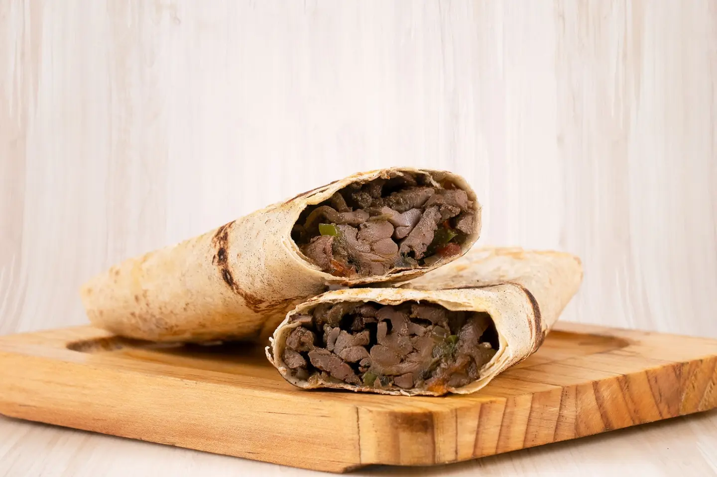 صاروخ كبدة غنم طازج