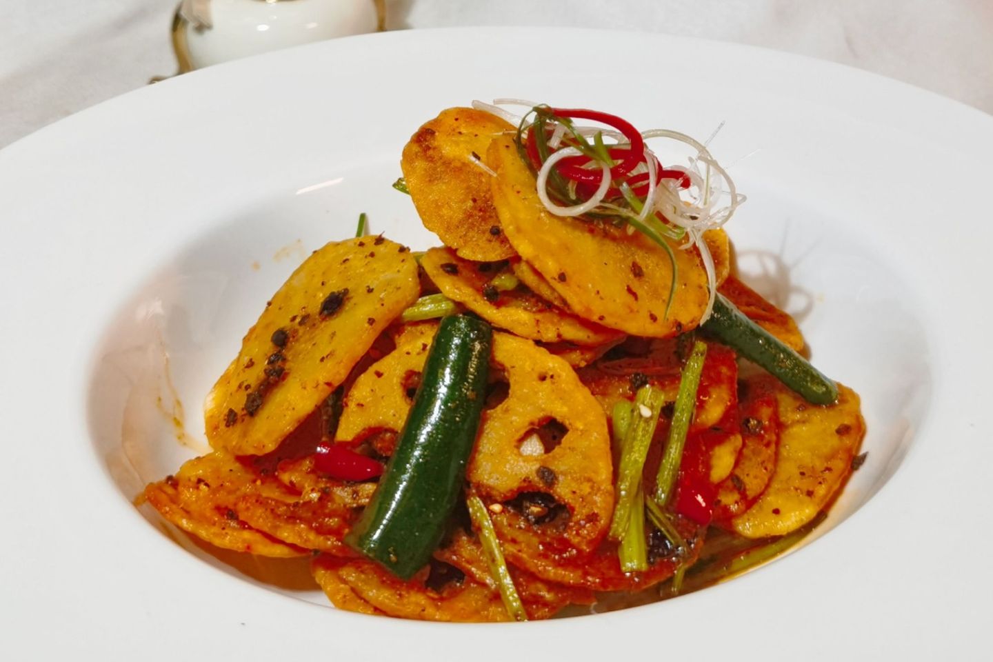 V7 Hunan Style Stir Fry With Celery Lotus Root Potato Chips