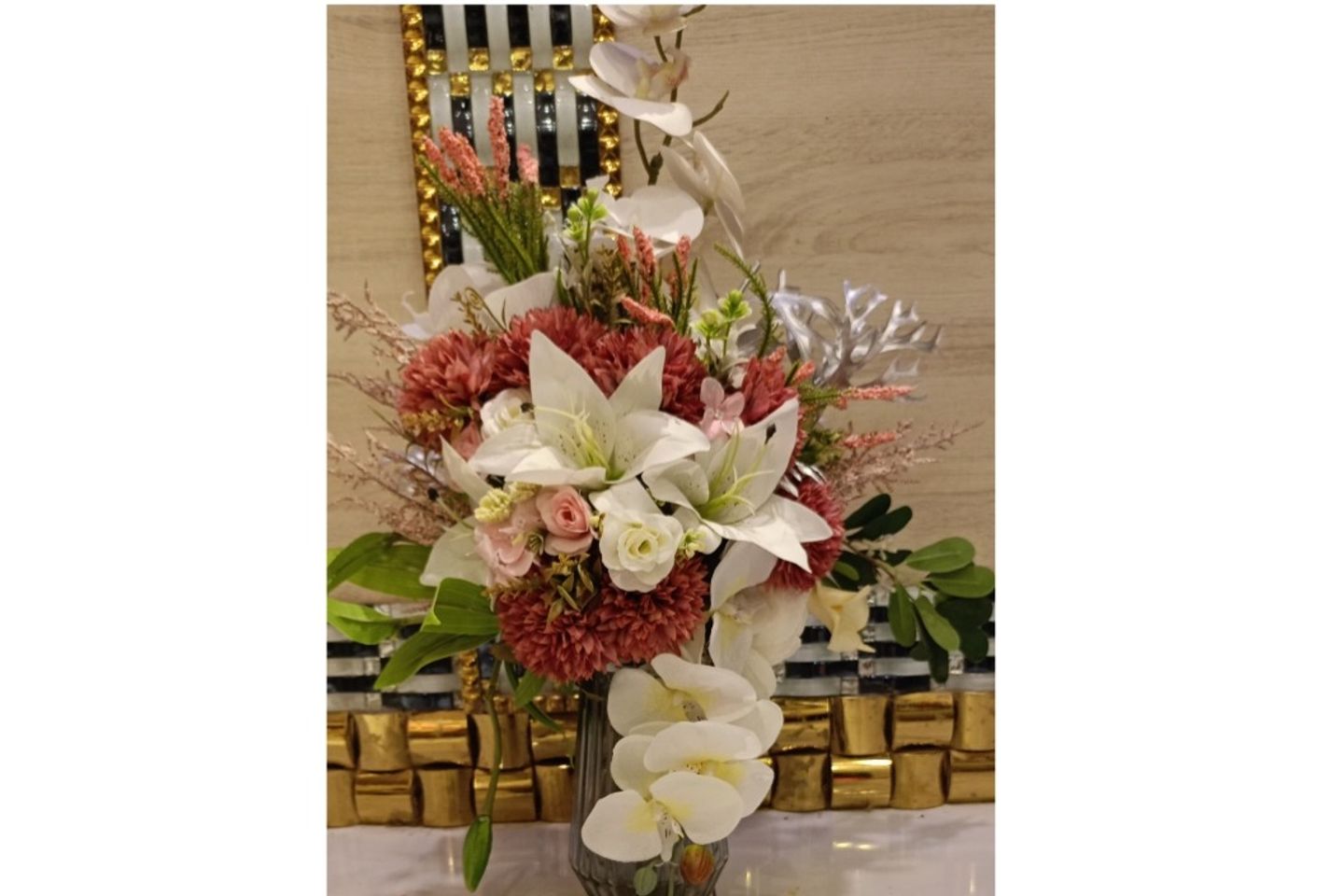 Artificial Flower Vase 2