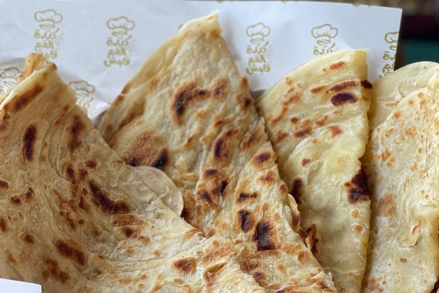 شباتي بيض مقلي