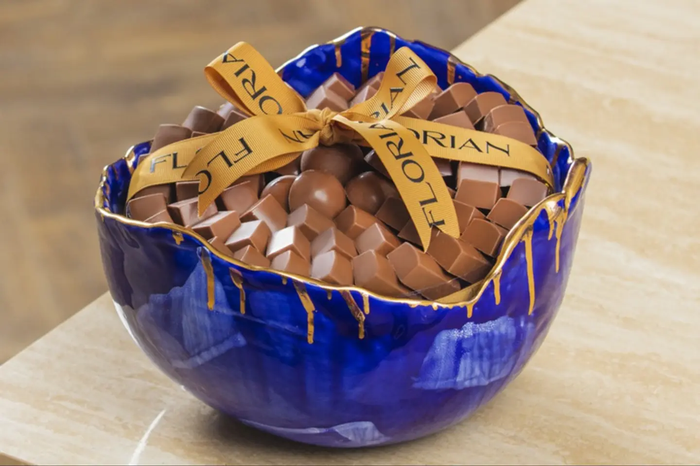 Chocolate Ceramic Tray Round   Blue