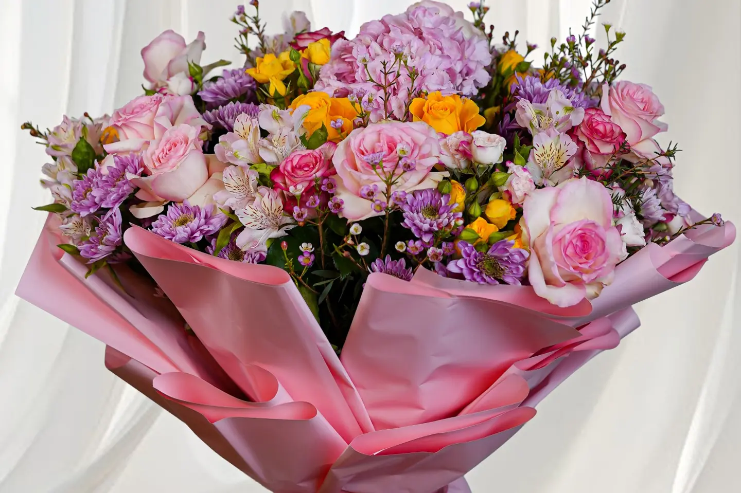 باقة همس الربيع الوردي