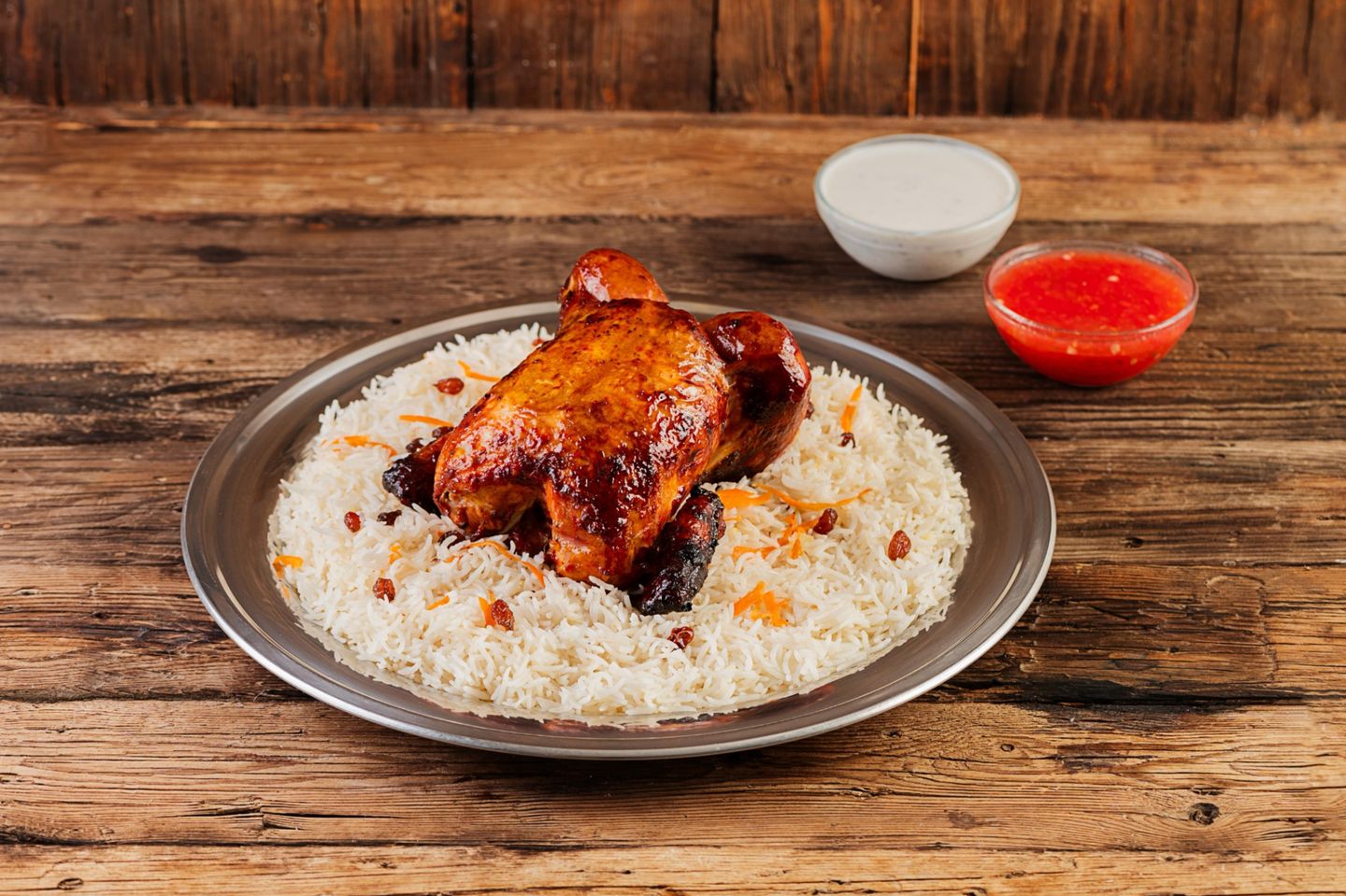 حبة دجاج لوبيان مع نفرين أرز
