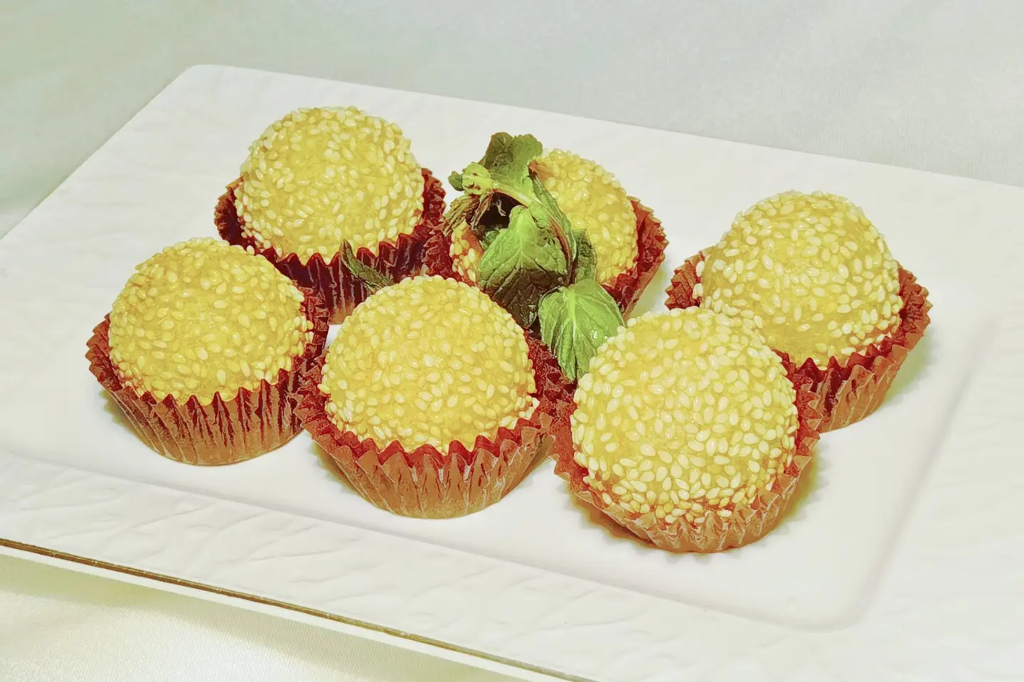 D5 Coconut Lava Mochi