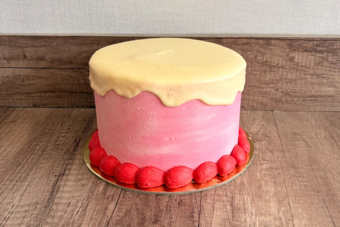 Large Cake Red Bubble