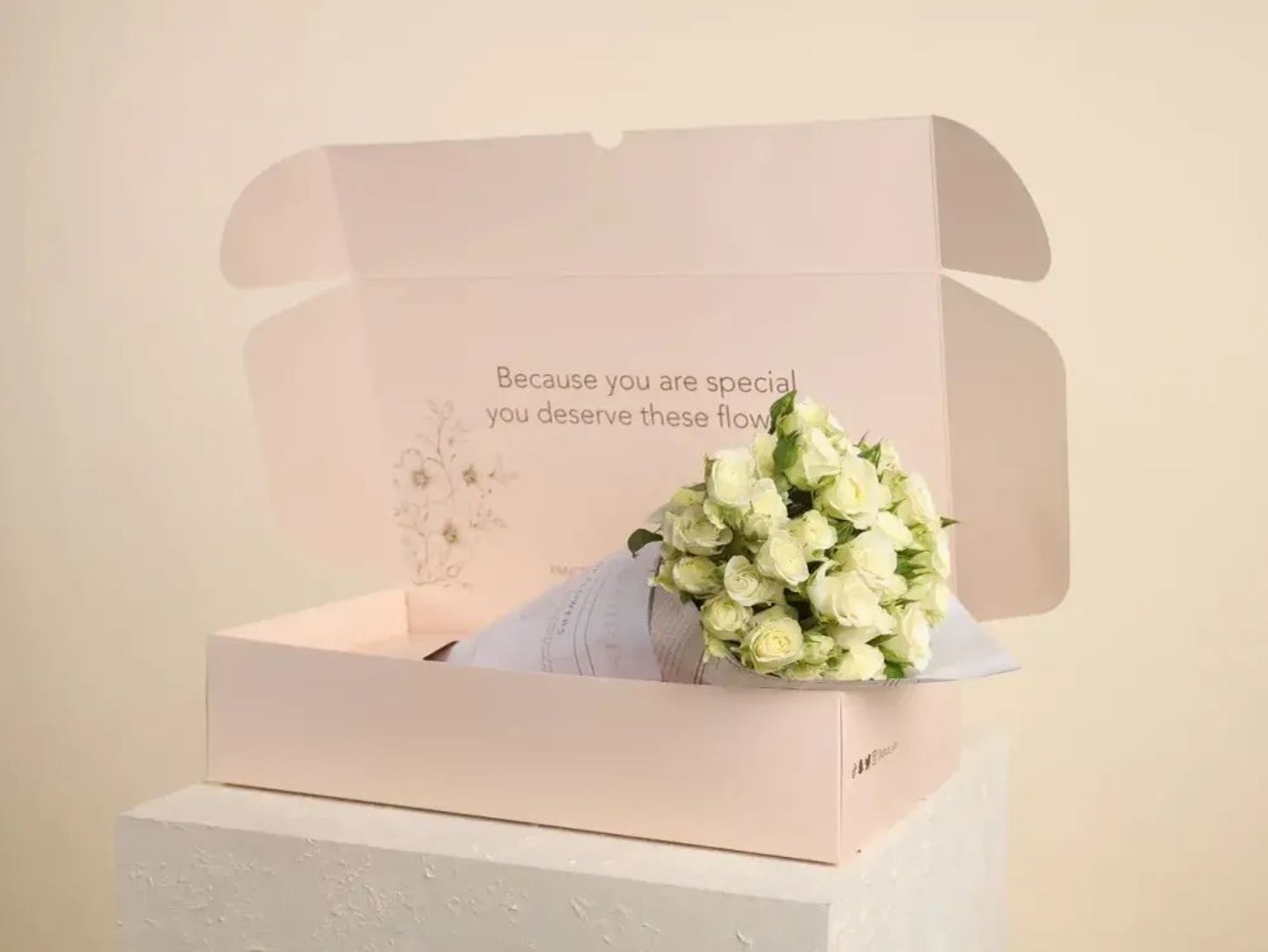 White Baby Rose Box