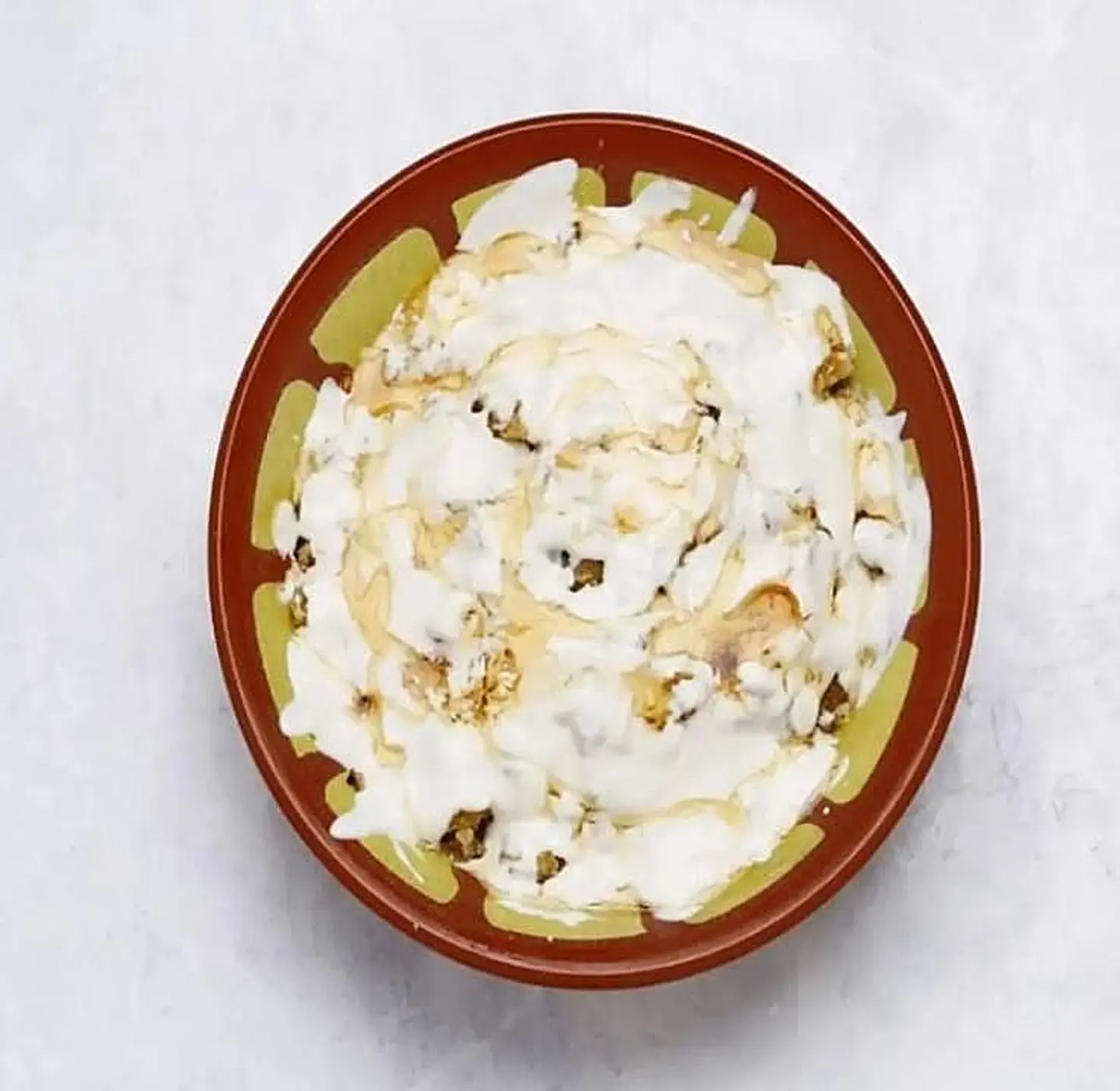 Areekah With Honey And Cheese