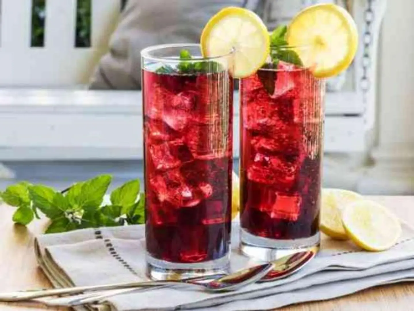 Cold Hibiscus