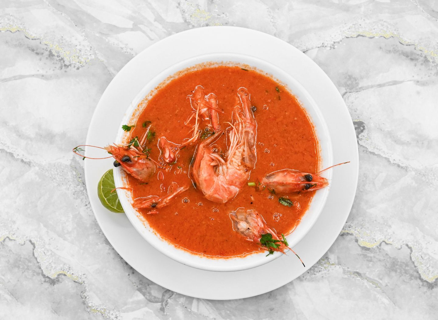 شوربة جمبري صوص أحمر
