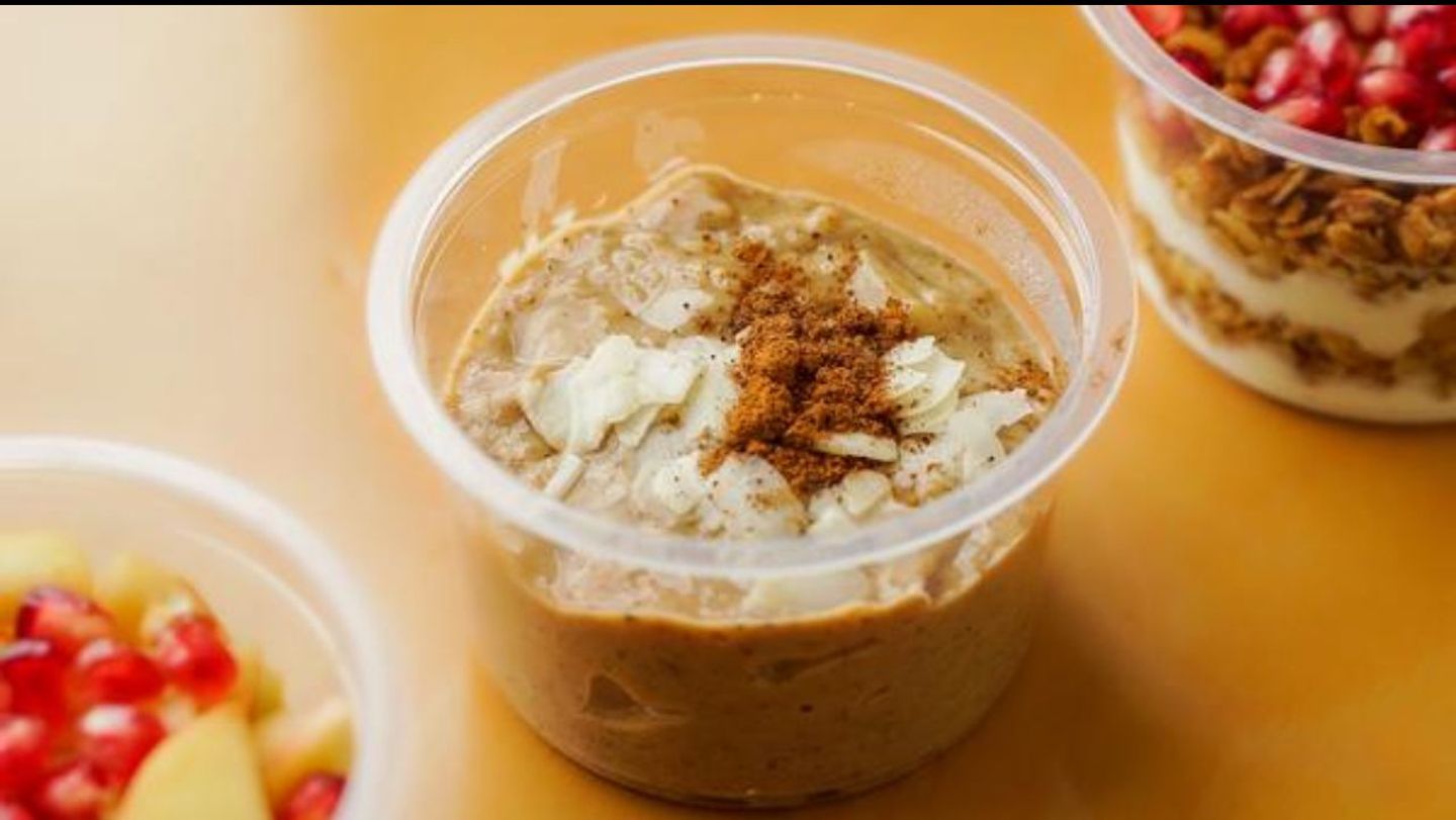 Oats With Cinnabon