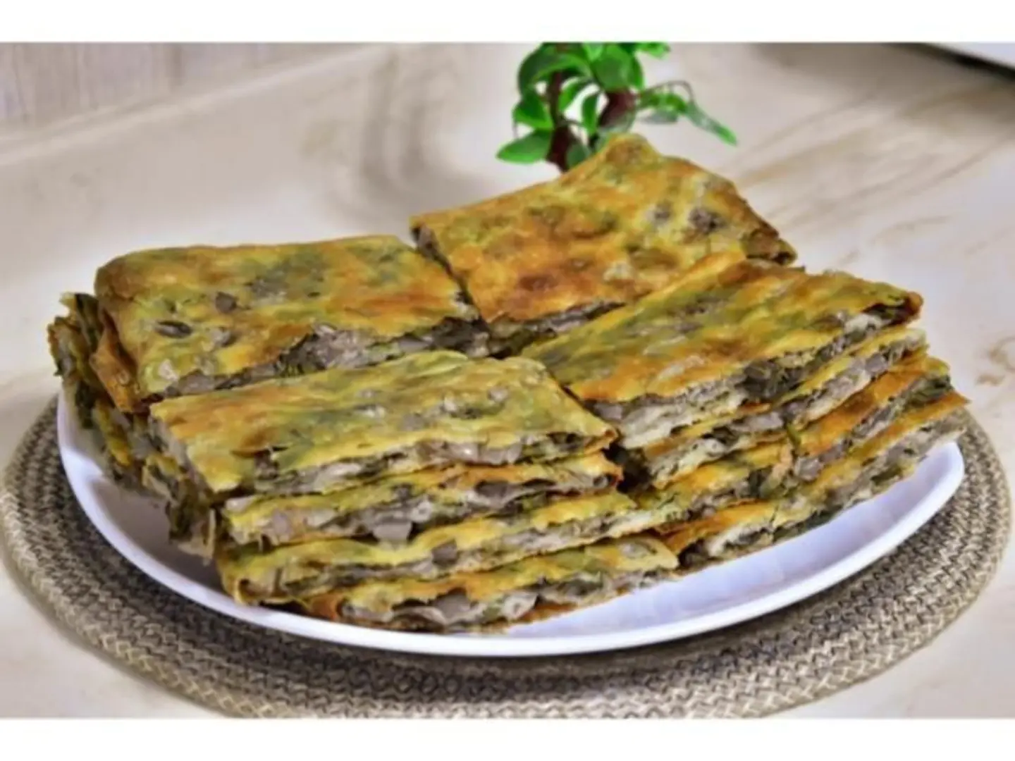 Thyme With Cream Cheese Mutabbak