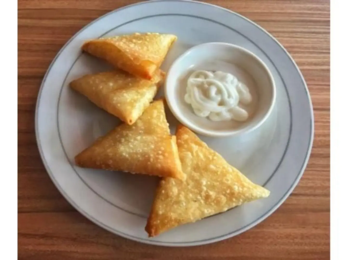 سمبوسة جبن