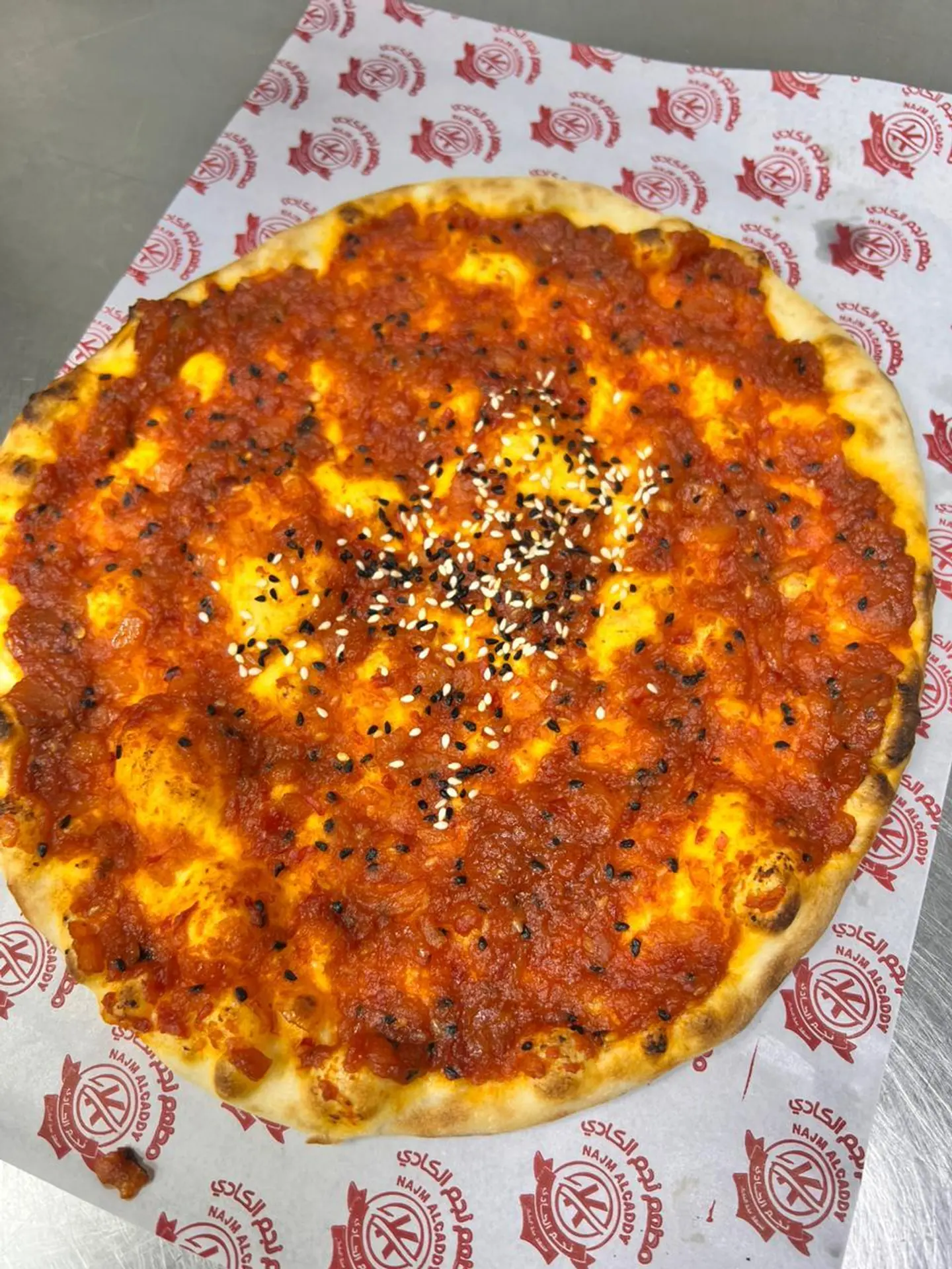 فطيرة محمرة